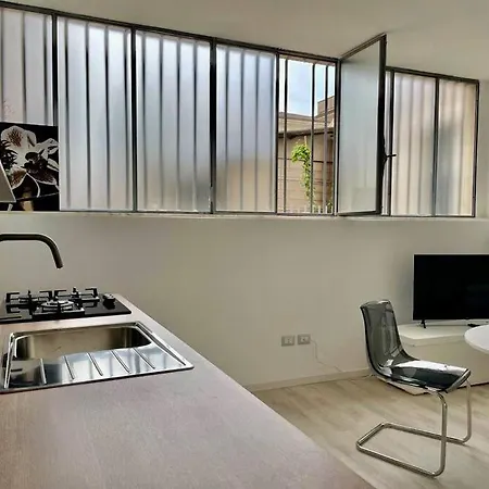Nora Rech La Pergola Apartment